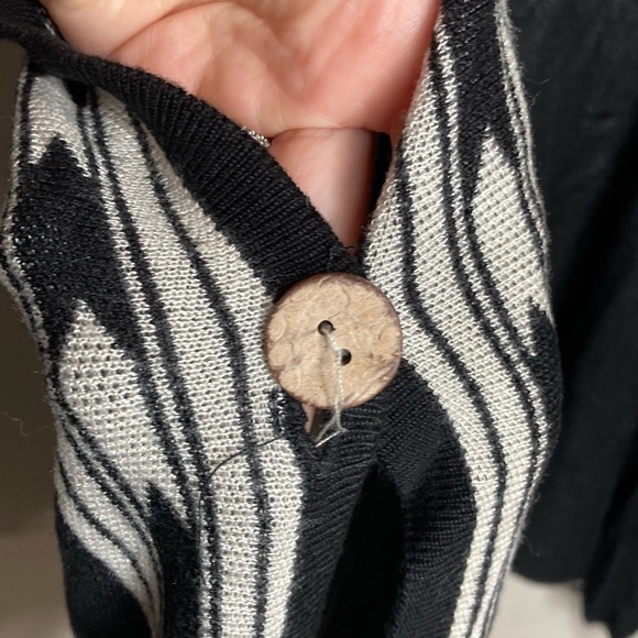 Francesca’s Cape Style Open Cardigan 4/$25 - Picture 5 of 8